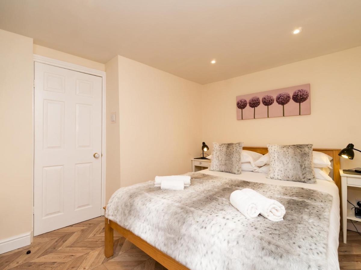 Pass The Keys Lovely 1 Bed Apartment With Free Parking Bath Exteriör bild